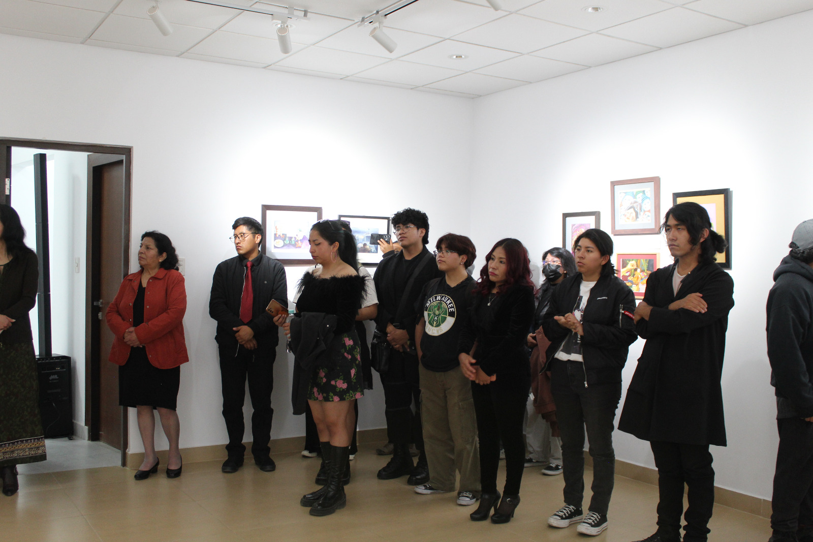 Muestra “Visiones” plantea una mirada contemporánea a la festividad de Todos Santos