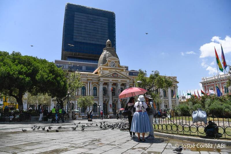 Policía cerrará accesos a la Plaza Murillo desde la medianoche por la transmisión de mando