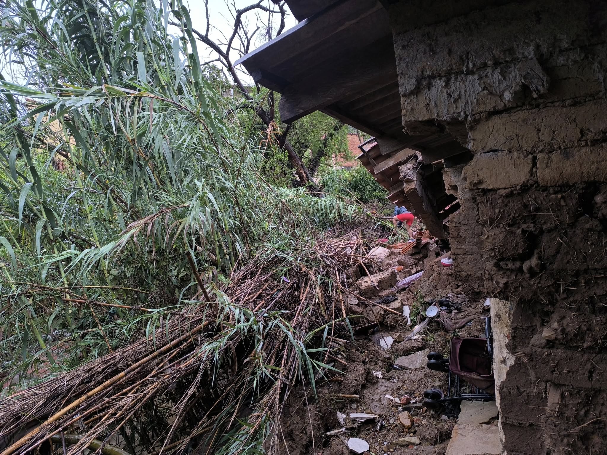 Alcaldía confirma seis desaparecidos en Samaipata tras el desborde de ríos por lluvias torrenciales