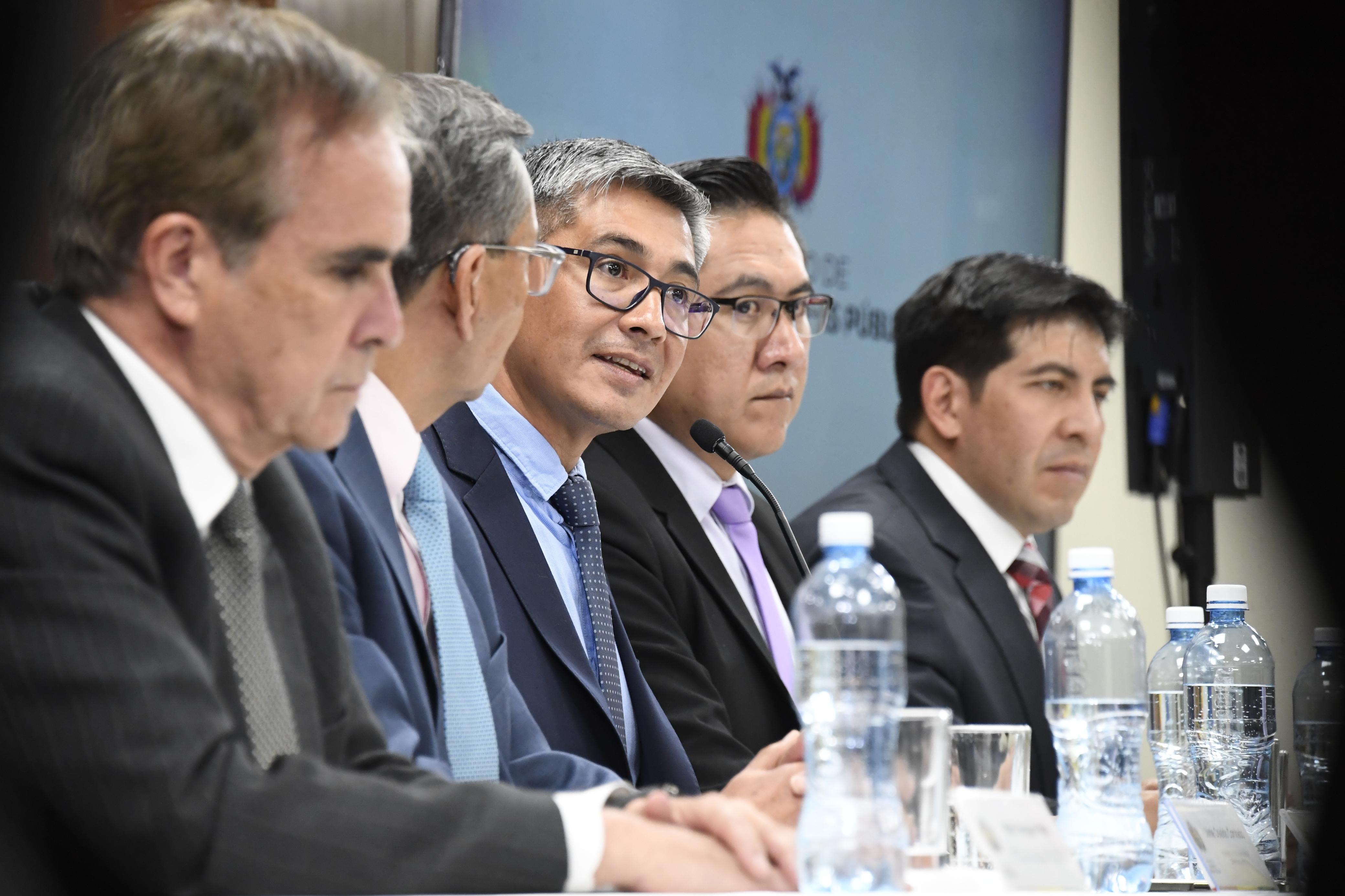 Bolivia descarta entrar en default, honrará el pago de la deuda externa