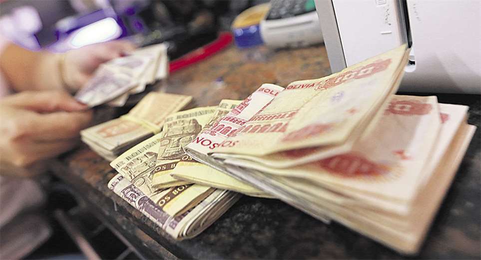 Ante las cifras rojas en las arcas del Estado, el Gobierno ratifica la reformulación del presupuesto general para 2026