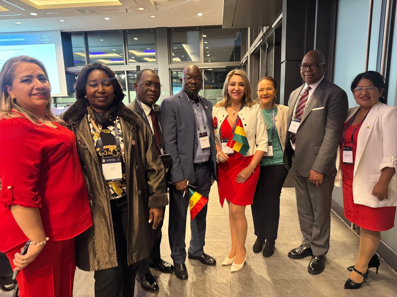 Miembros de la Unión Internacional del Notariado. Foto MRE