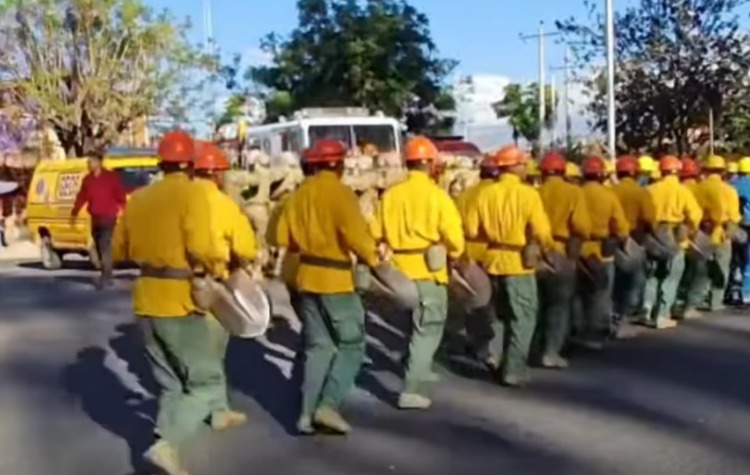 Ejército activa operativos preventivos en Cochabamba ante riesgo de inundaciones