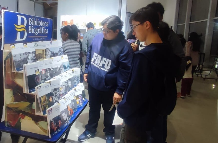 Presentarán la colección completa de la Biblioteca Biográfica del Bicentenario en la FIL de Cochabamba