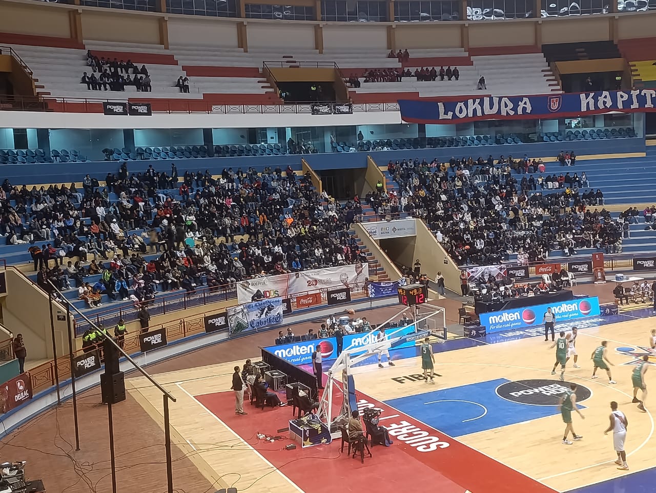 Destacan al polideportivo Garcilazo de Sucre que acoge los partidos del grupo B de la Liga Sudamericana de Baloncesto