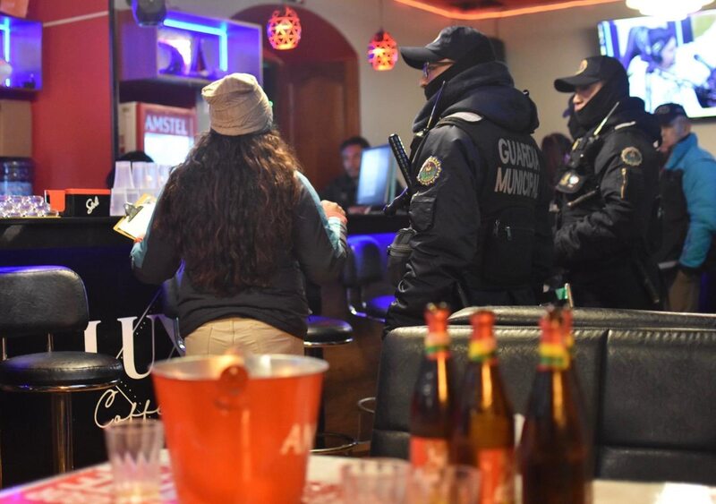 Alcaldía de La Paz clausura 97 bares, discotecas y licorerías por infringir el Auto de Buen Gobierno 