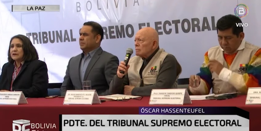 El presidente en ejercicio del Tribunal Supremo Electoral, Óscar Hassenteufel. Foto TSE