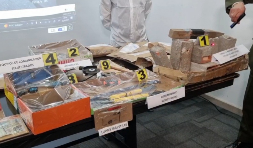 Felcc desarticula banda criminal especializada en robos con vigilancia remota en Oruro