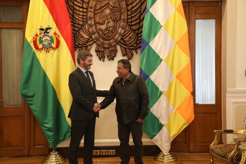 Choquehuanca y embajador de Francia destacan cooperación en medio ambiente y desarrollo sostenible