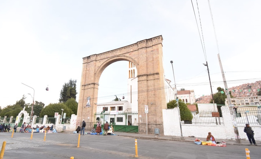 Abrirán siete nichos en el Cementerio General para ubicar ataúd extraviado de la época del Covid-19