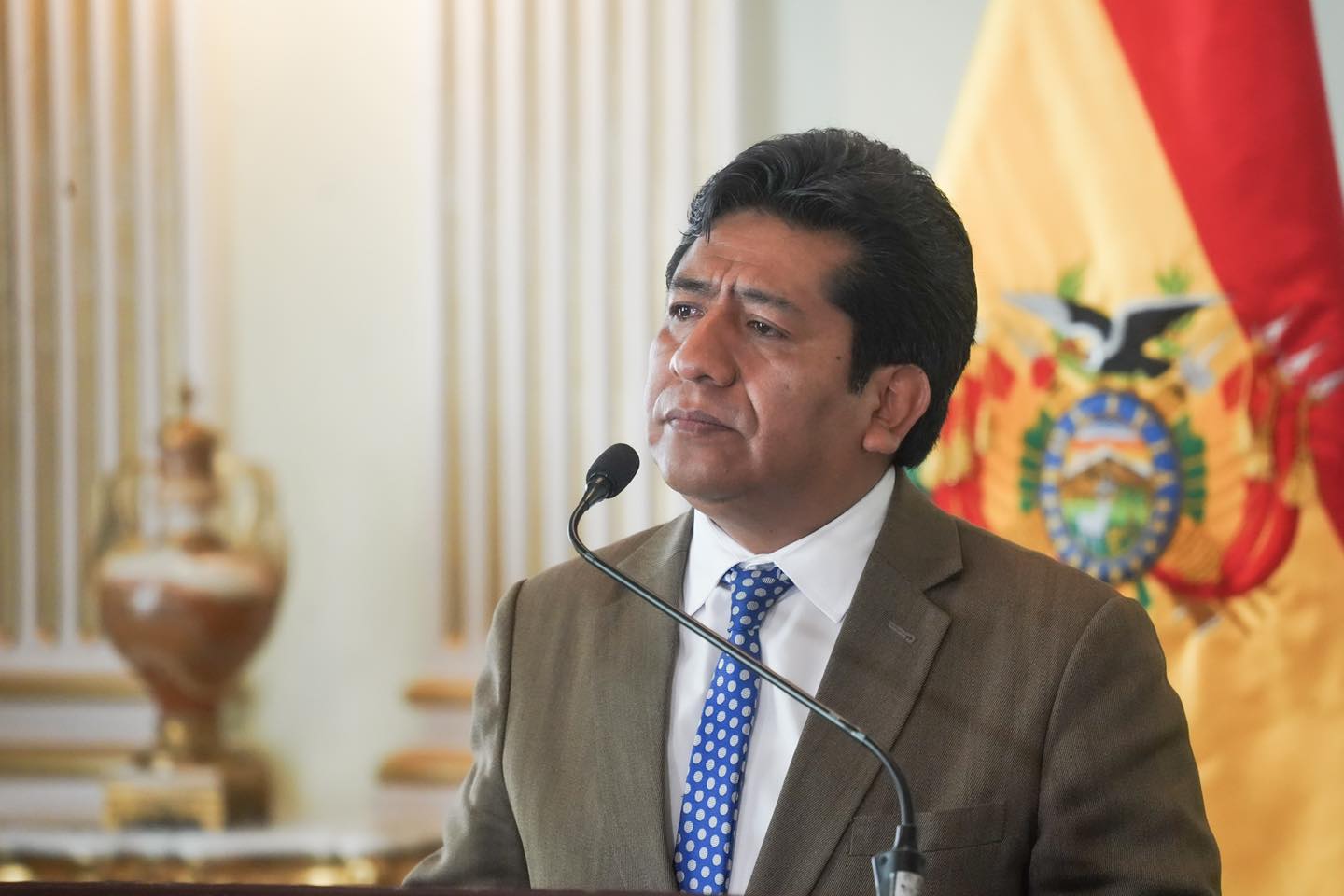 Bolivia convoca a cónsul de Chile por expresiones racista de diputada Cordero