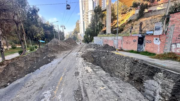 Avenida del Poeta, que conecta la zona Sur con el centro de la ciudad, en refacción por casi 10 meses. Foto RRSS