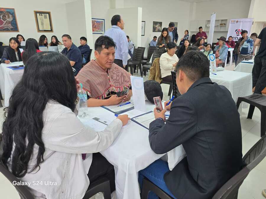 La Primera Rueda de Negocios Artesanal cierra con una histórica intención de compras de Bs 1,6 millones