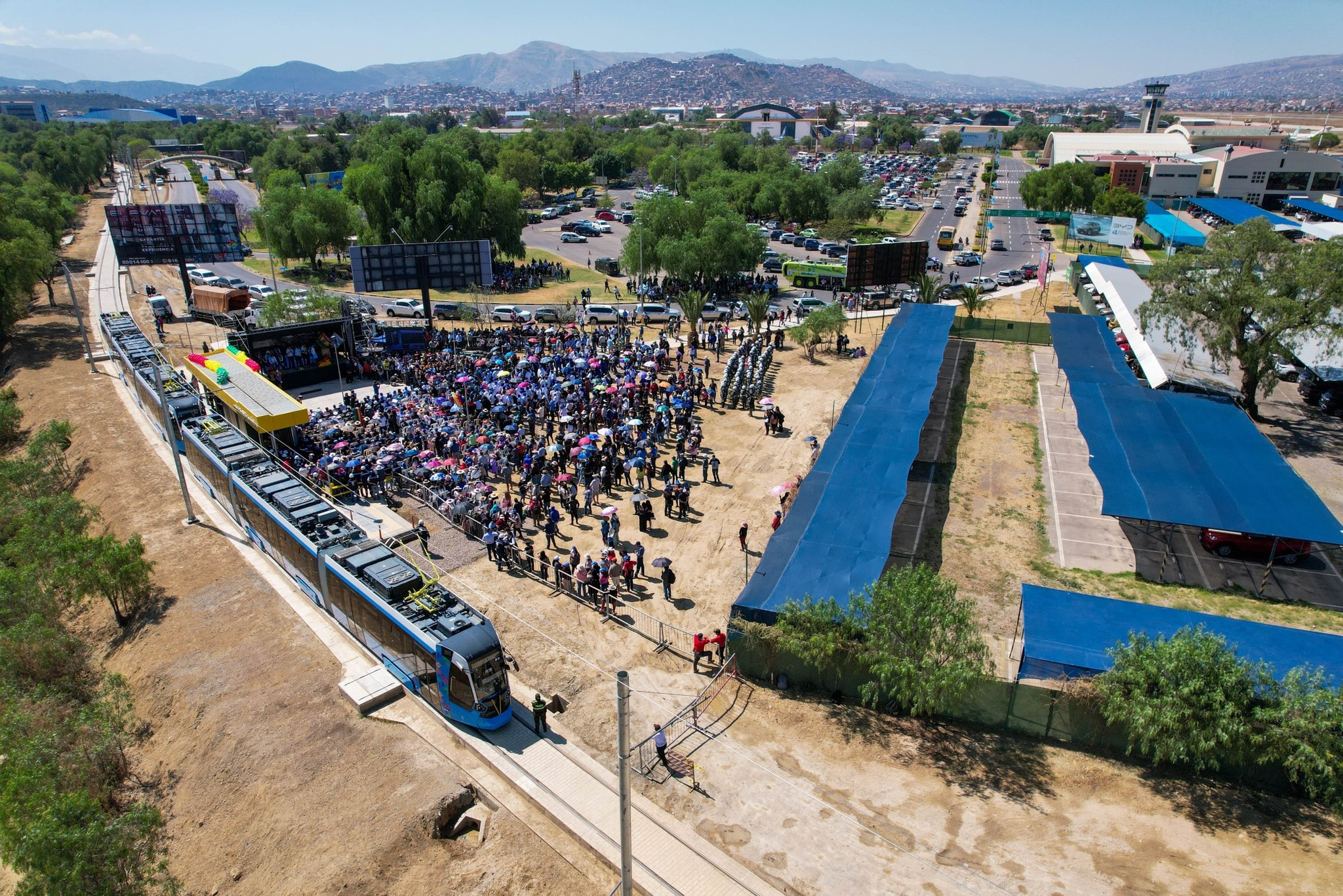 Presidente entregó obras millonarias en Cochabamba por más de Bs 791 millones