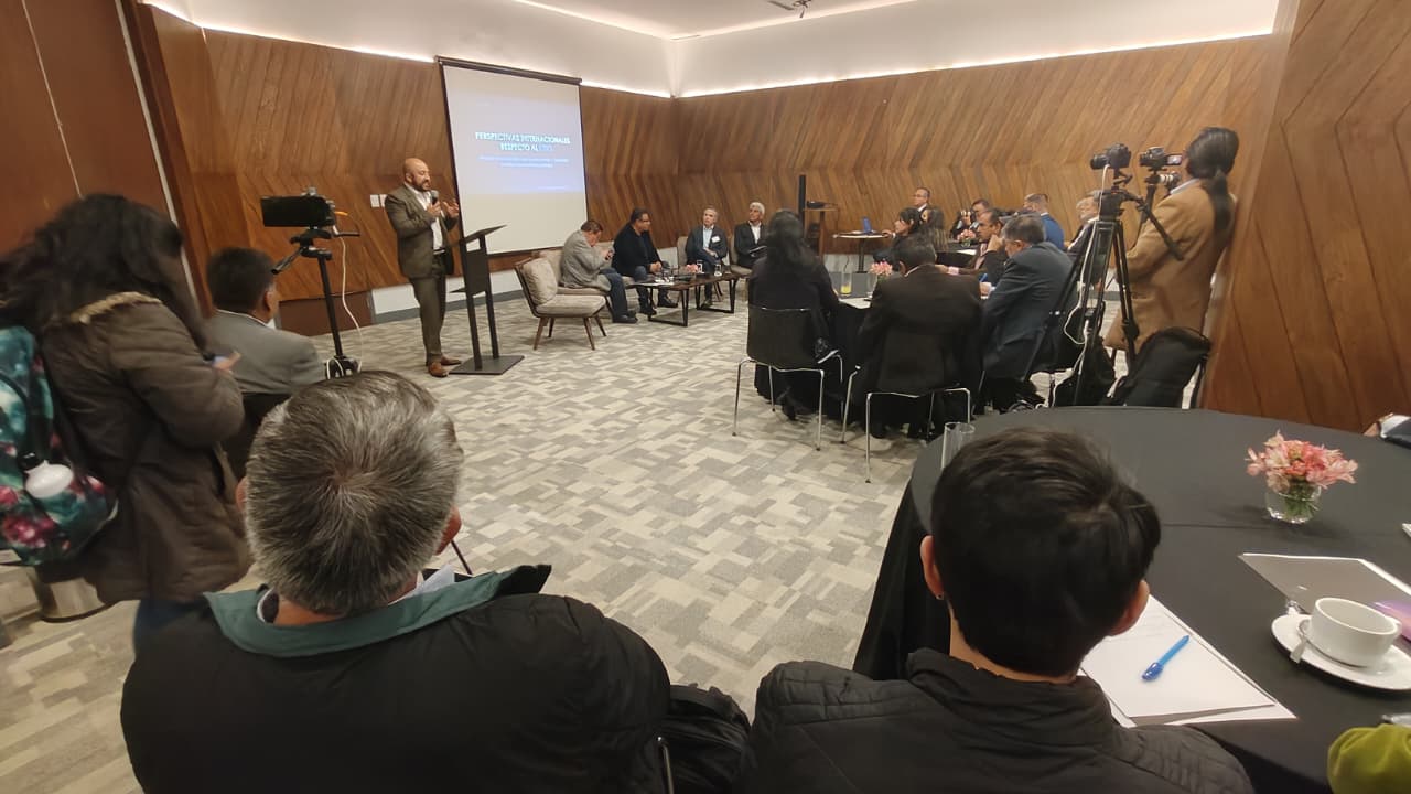 YLB busca posicionar a Bolivia en el mercado global del litio con nuevos proyectos y contratos