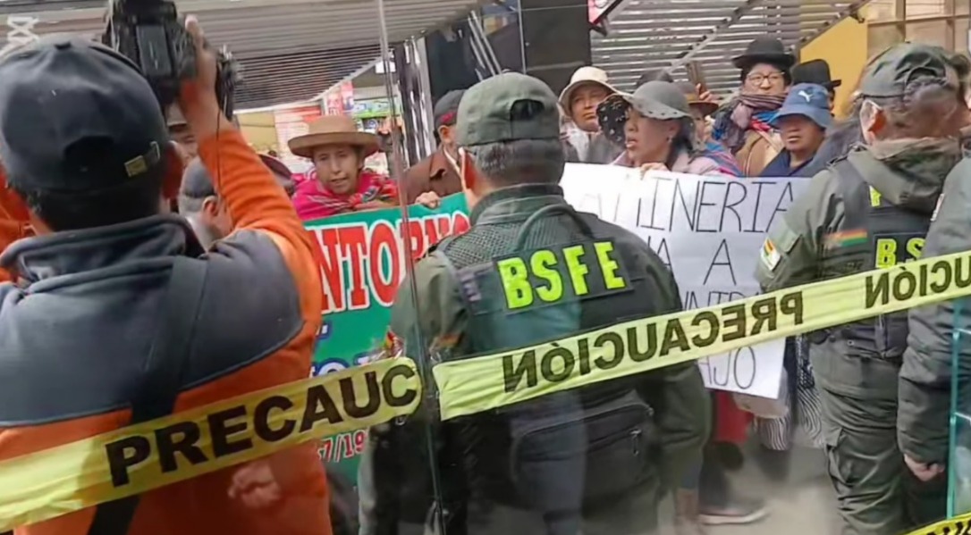 Postergan audiencia judicial de minera en Viacha; comunidades exigen freno a la expansión minera