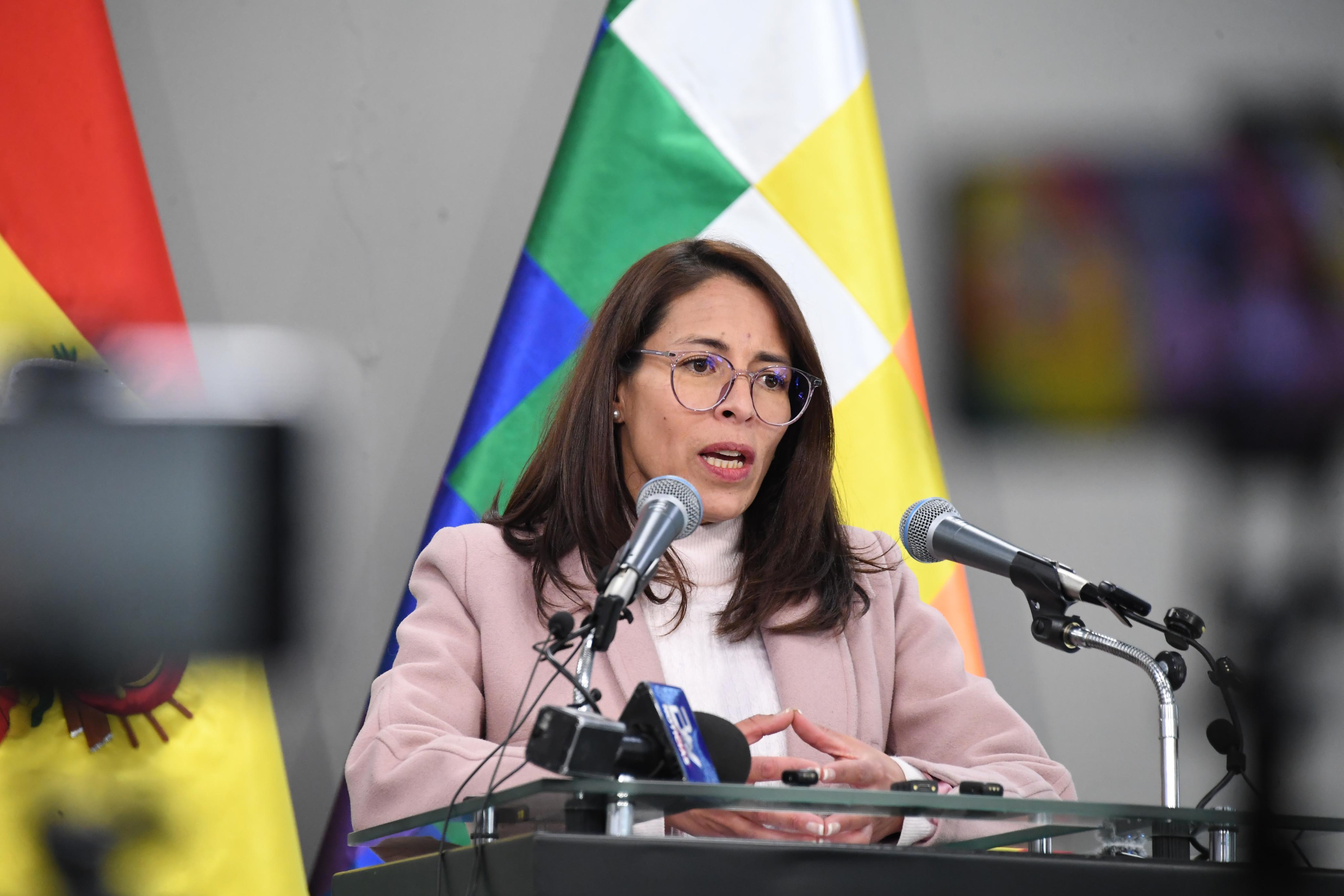 Ministra de Justicia niega molestia por investigación de la fiscal Echeverría en el caso de Marcelo Arce