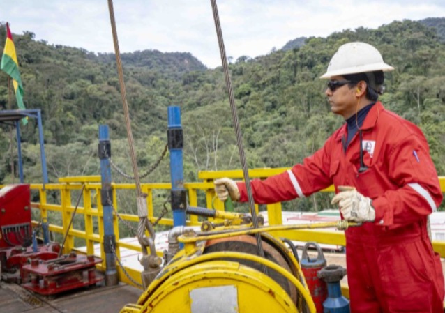 En Santa Cruz descubrieron hidrocarburos en ocho pozos que forman parte del Upstream