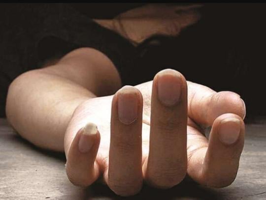 Feminicidio en Oruro: Mujer de 47 años muere apuñalada por su esposo