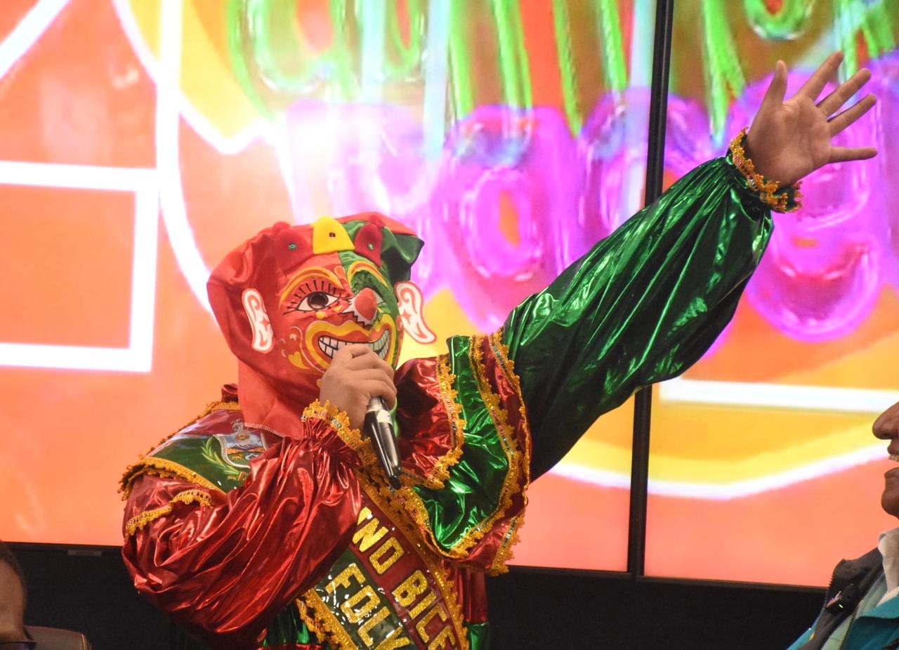 La Paz reivindica la identidad del Pepino con una Gran Entrada en defensa de su origen