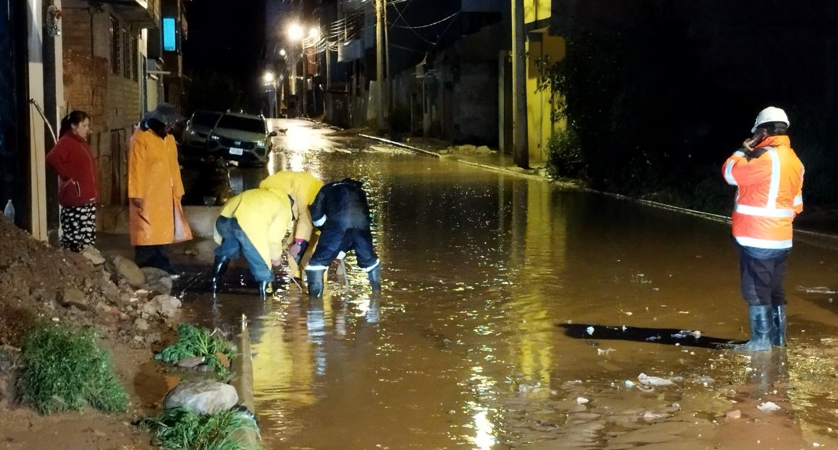 Lluvias afectan transporte de productos agrícolas en Potosí