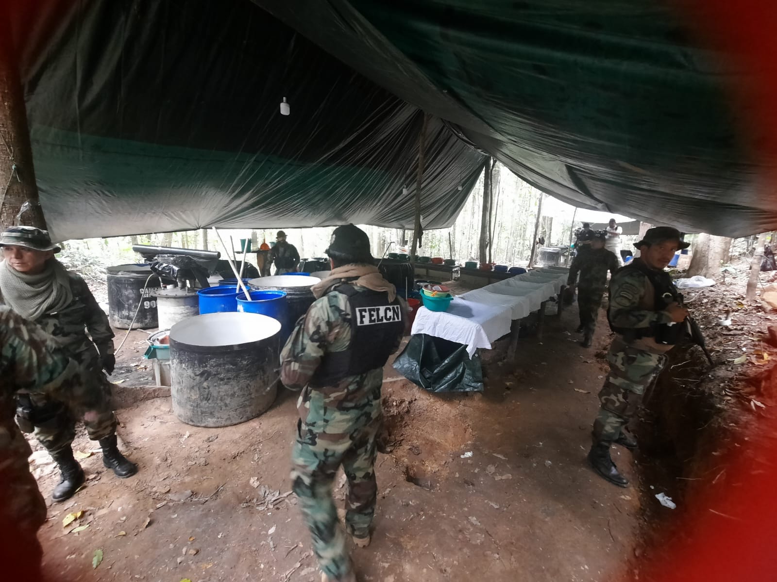 Fuerza antidroga secuestra 369 kilos de sustancias controladas en Santa Cruz