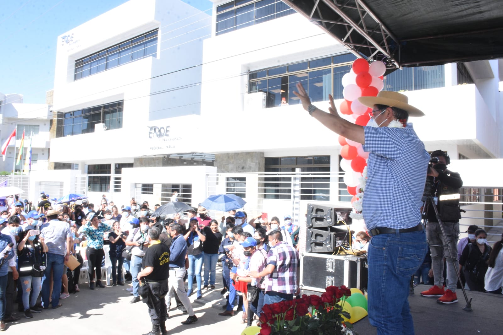 Presidente inaugura moderno edificio de ENDE-Transmisión para mejorar sus servicios en Tarija