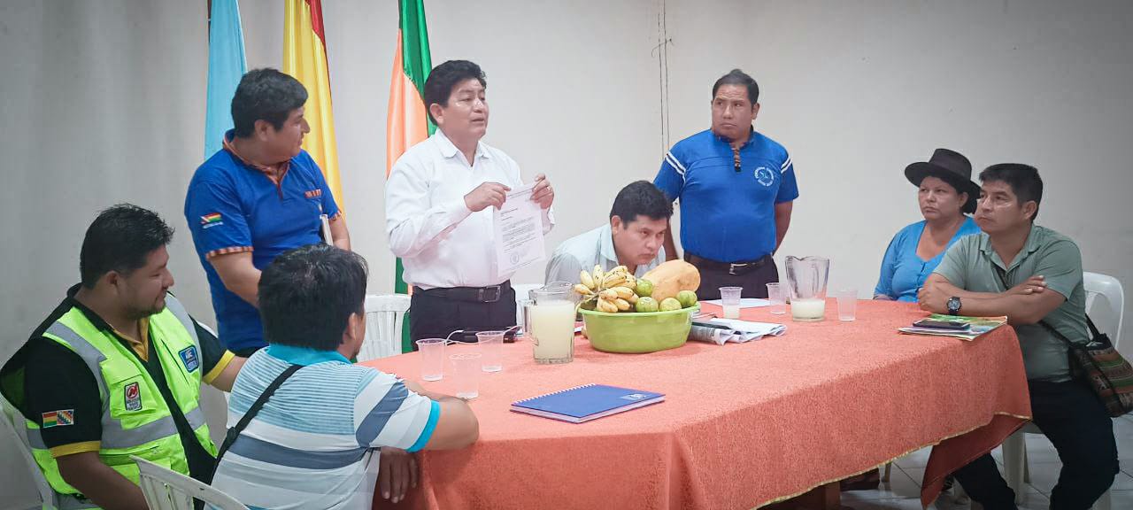 Gobierno garantiza la construcción de ocho vías en el municipio cochabambino de Chimoré