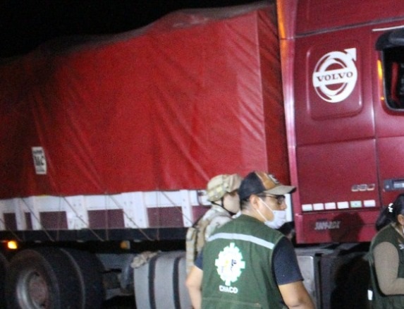 Tarija: Senasag comisa 180 quintales de azúcar y 200 de maíz ilegal que pretendían ingresar al país