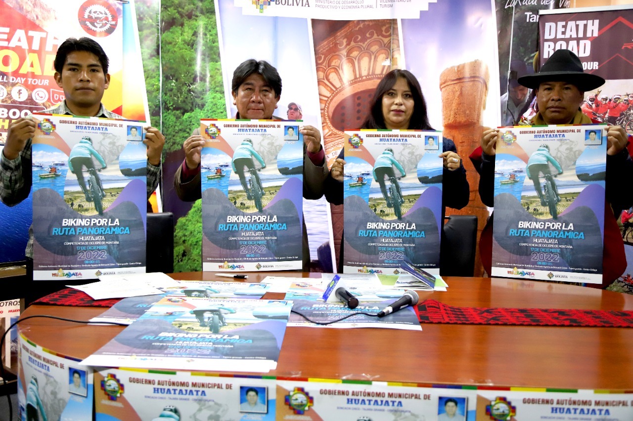 Organizan competencia de ciclismo de montaña “Biking por la ruta panorámica de Huatajata”