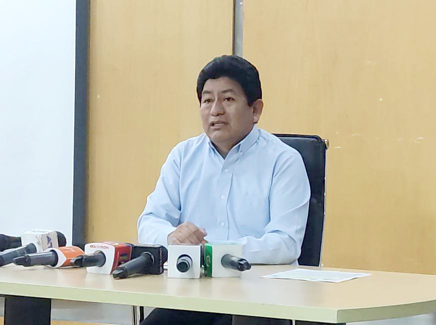 Ministro explicará a transportistas de Santa Cruz las atribuciones del gobernador en límites y el Censo