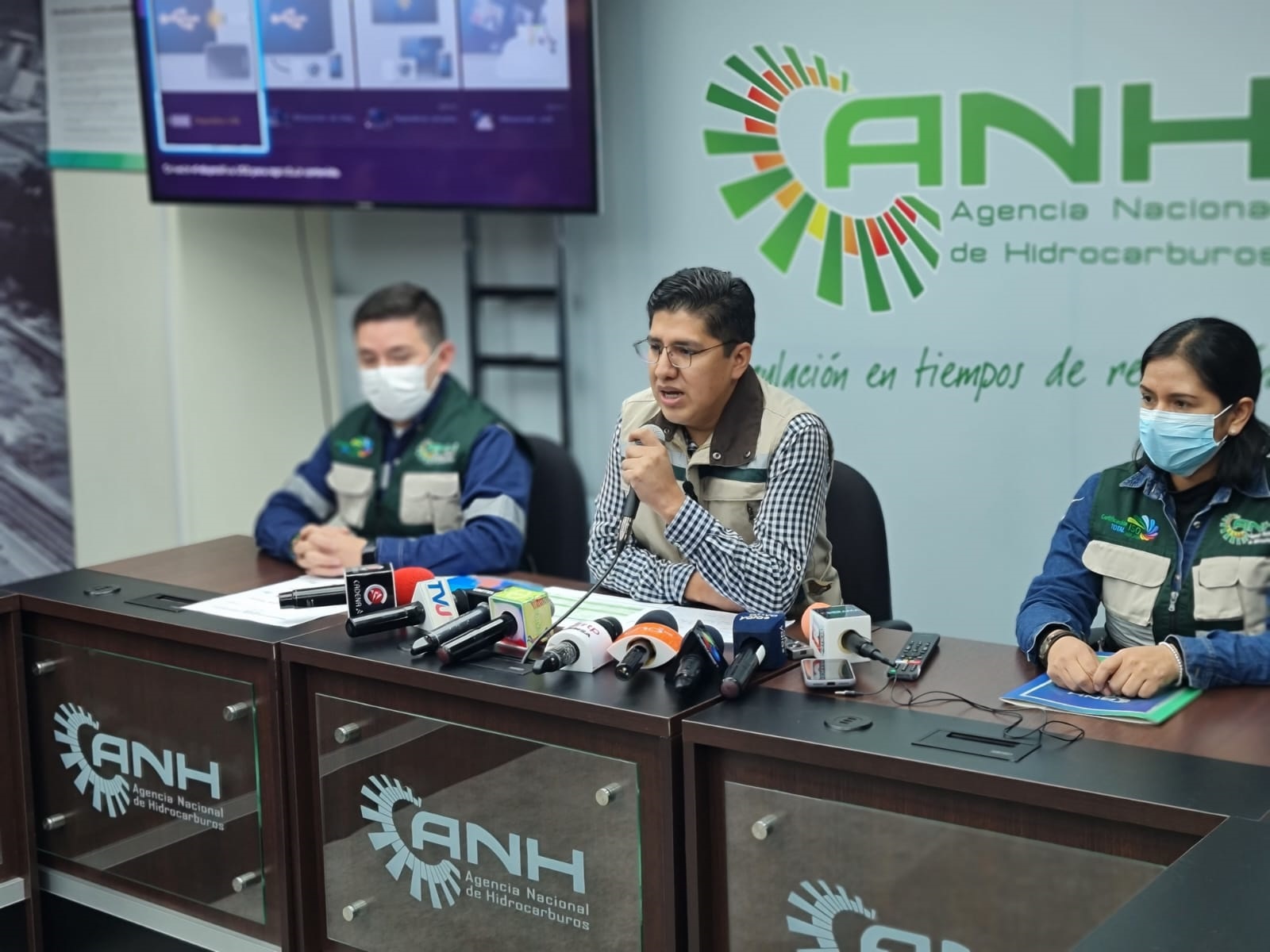 Plan Soberanía: ANH evita fuga de Bs 38 millones por contrabando de combustibles