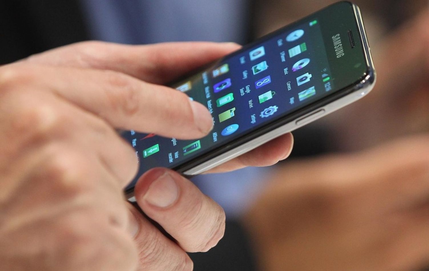 Ministro recuerda a operadoras telefónicas que el DS 4669 regirá desde agosto y no habrá ampliaciones