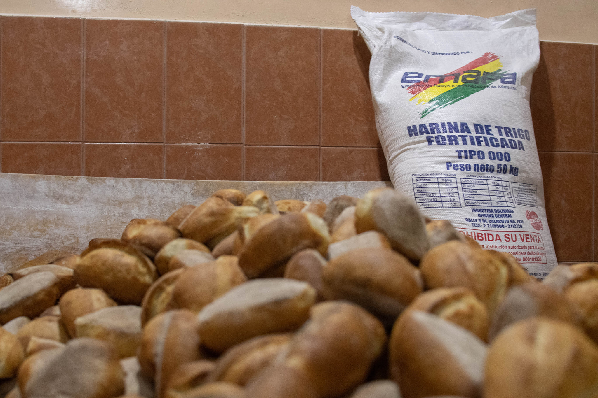 Provisión de harina de Emapa permite a panificadores garantizar estabilidad del peso y el precio del pan de batalla