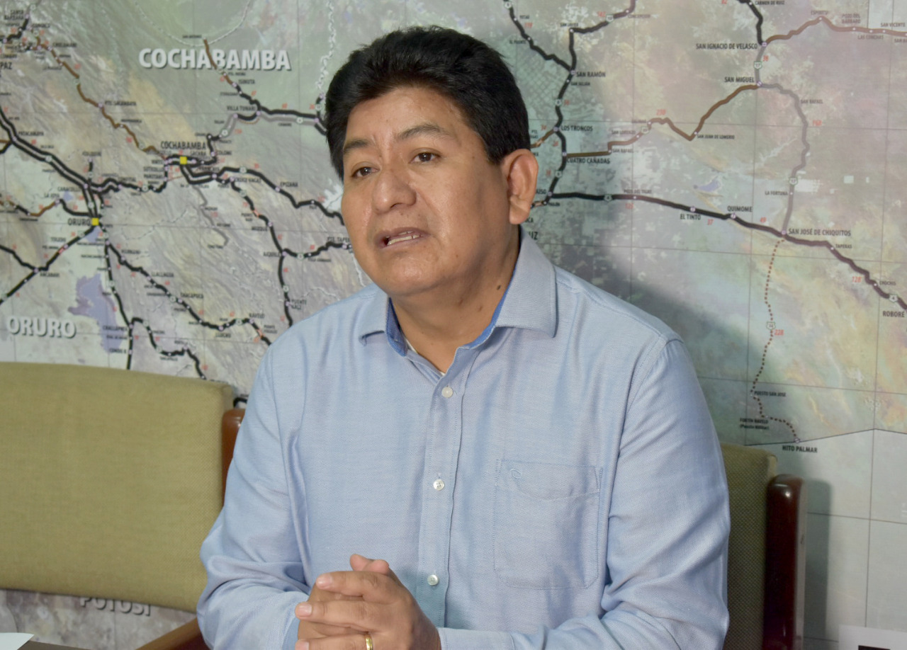 Bloqueo de caminos en Santa Cruz ocasiona la pérdida de más de Bs 1,2 millones al Estado