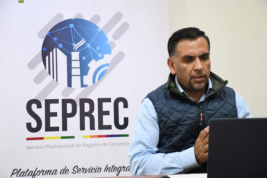 Auditores y contadores de Chuquisaca se capacitan sobre servicios que ofrece el Seprec