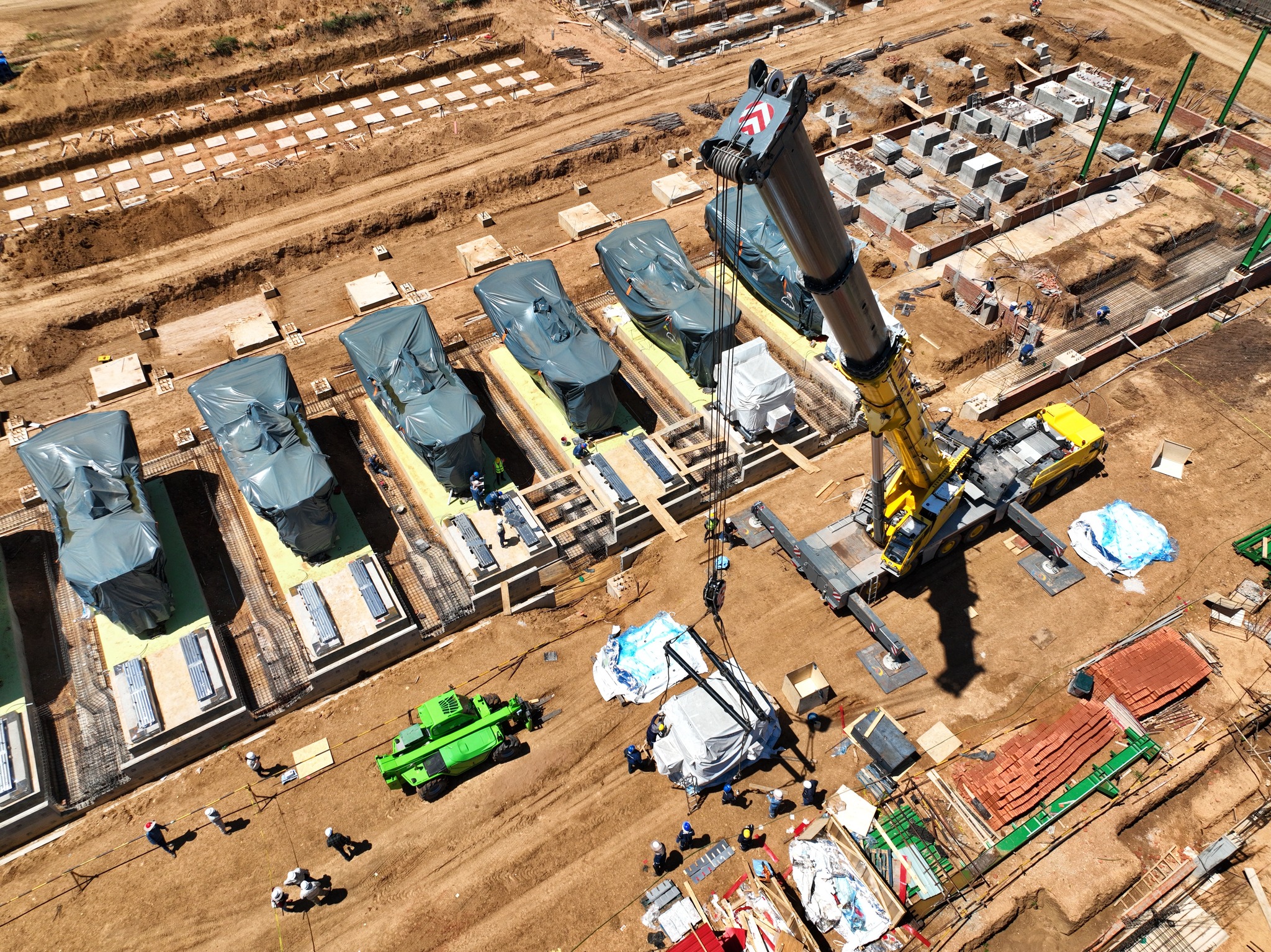 Paro en Santa Cruz afecta tránsito de 60 camiones para la Planta del Mutún