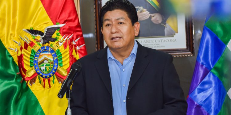 Gobierno denuncia que Camacho no paga Bs 11 millones y provoca demora en construcción de la vía Muyupampa – Ipatí