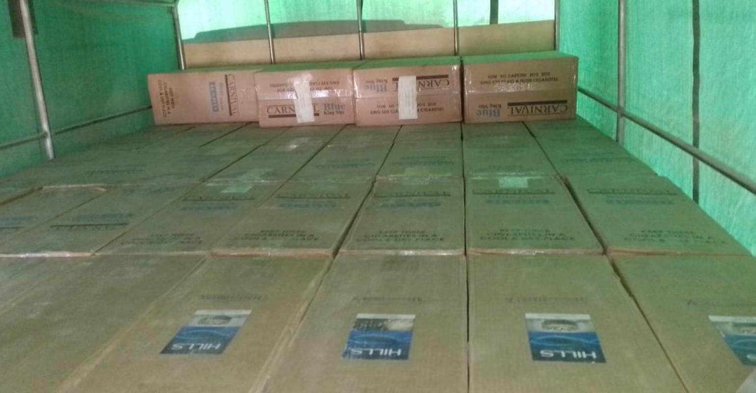 Militares decomisan 280.000 cajetillas de cigarrillos