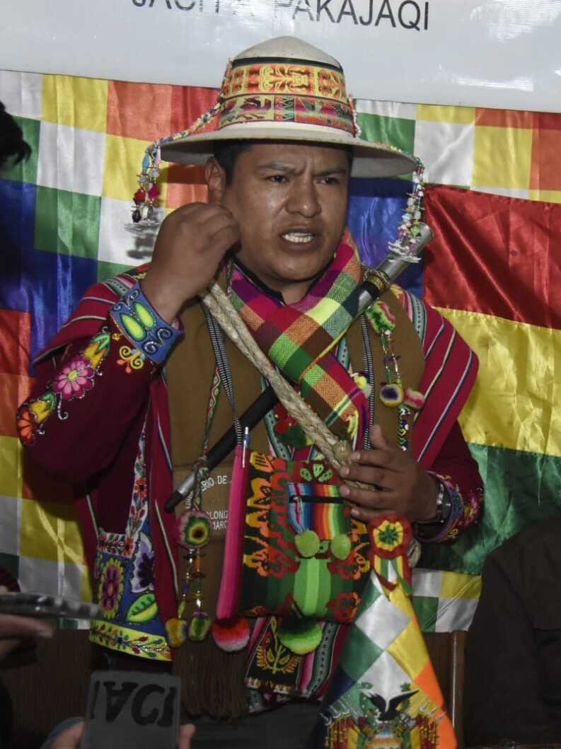 Conamaq devuelve vehículo robado y el gobierno investiga responsabilidades