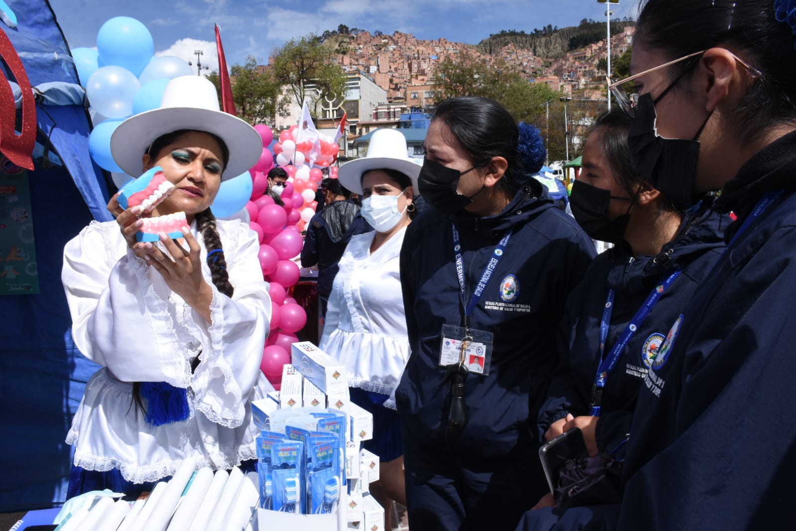 Gobierno despliega programa Mi Sonrisa con Bs 18,4 millones de presupuesto y atenciones odontológicas gratuitas a bebés y estudiantes de todo el país