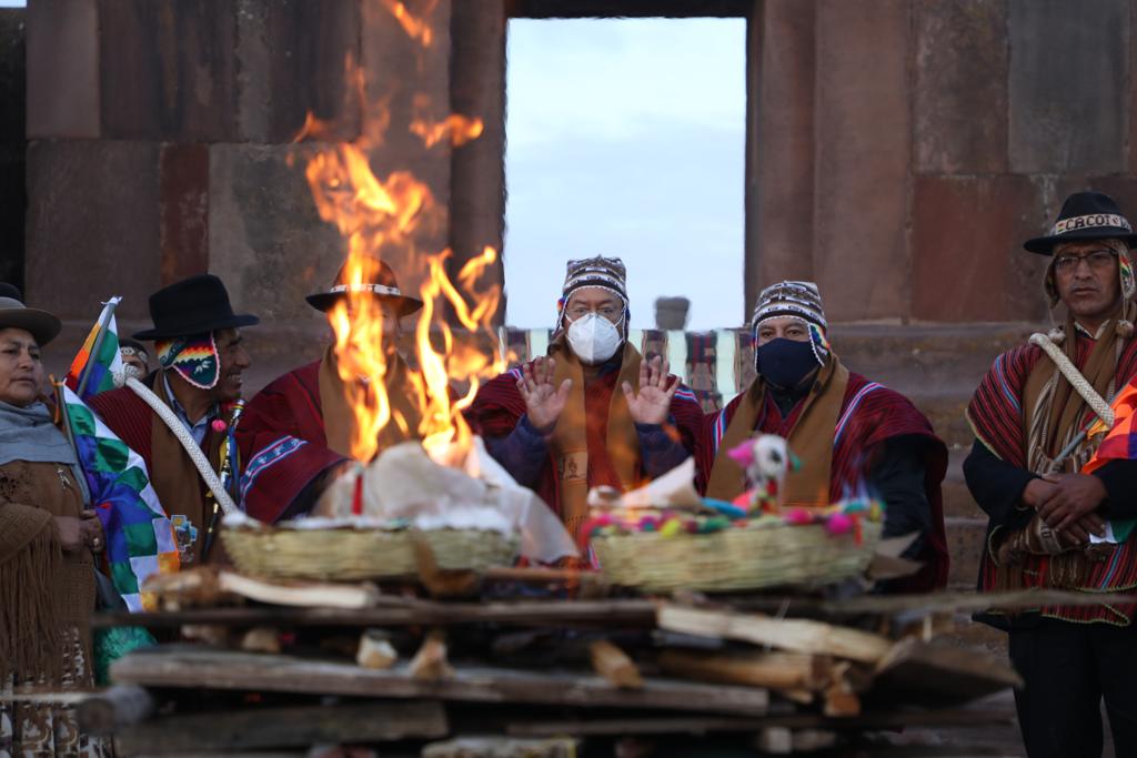 Presidente participa del solsticio de verano en Tiwanaku