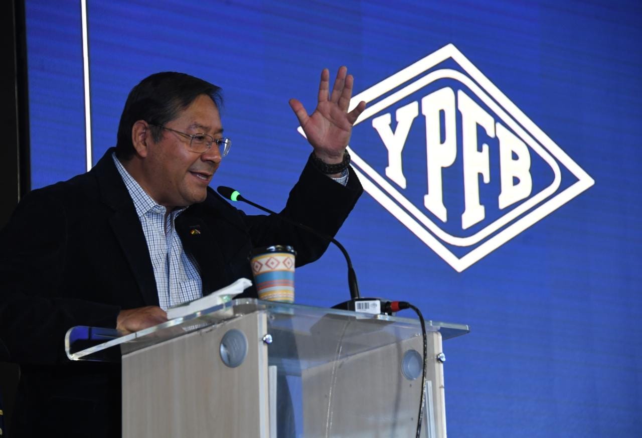 Presidente insta a cuidar la nacionalización y acusa a la derecha de solo velar por sus bolsillos