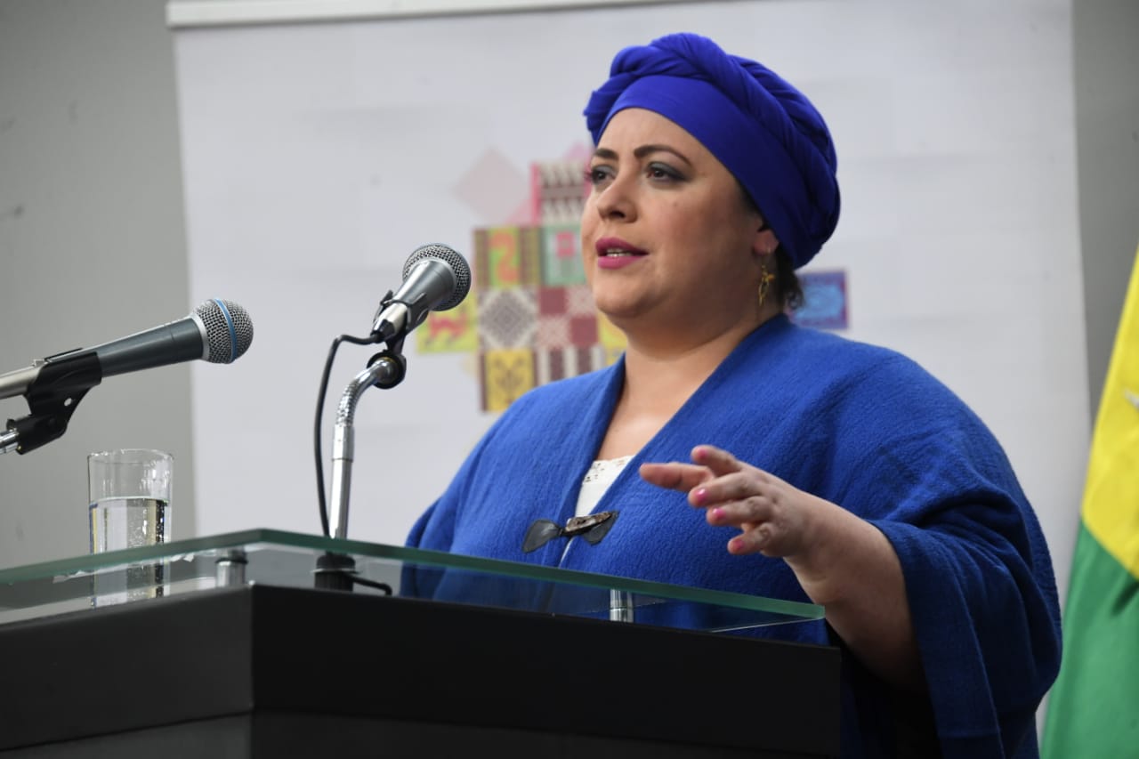 Prada ve pensamiento “segregacionista y feudal” en grupos cruceños, niega que Camacho tenga vocación de diálogo