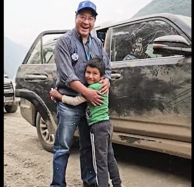 Presidente saluda reencuentro con Sander, el niño que conoció en época de campaña electoral