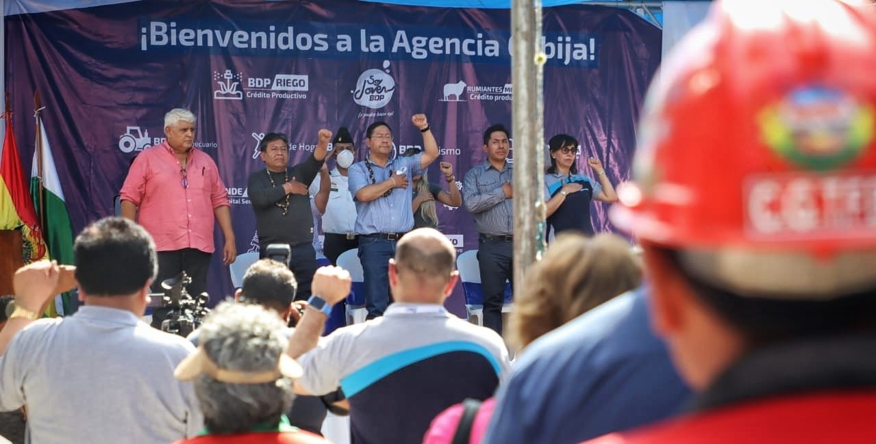 Arce y Choquehuanca inauguraron la agencia del Banco de Desarrollo Productivo en Cobija