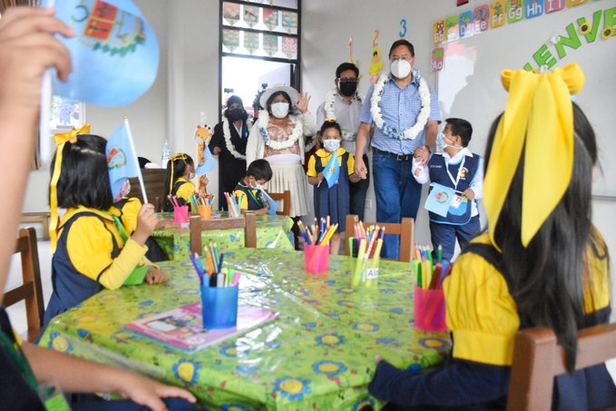 “Feliz vacación” desea el presidente a los estudiantes del país