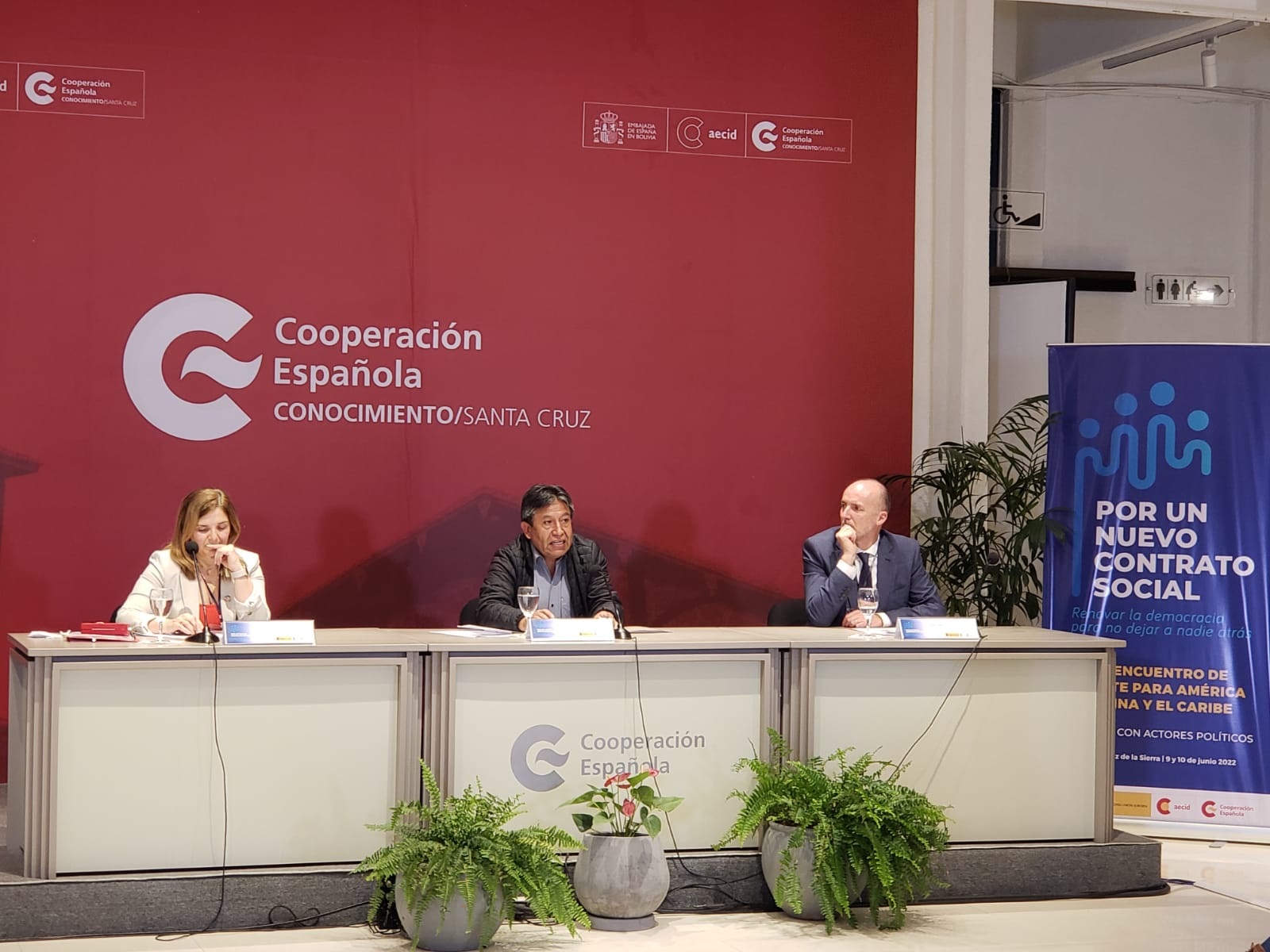 Vicepresidente inaugura “Segundo Encuentro de Debate para América Latina” en Santa Cruz