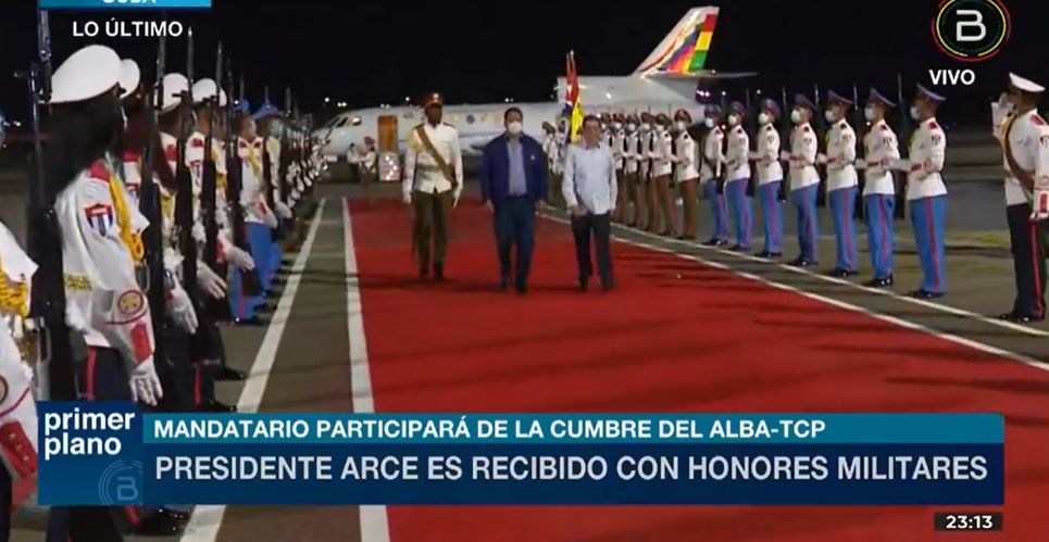 Presidente Arce llega a La Habana para participar en la XXI Cumbre del ALBA-TCP