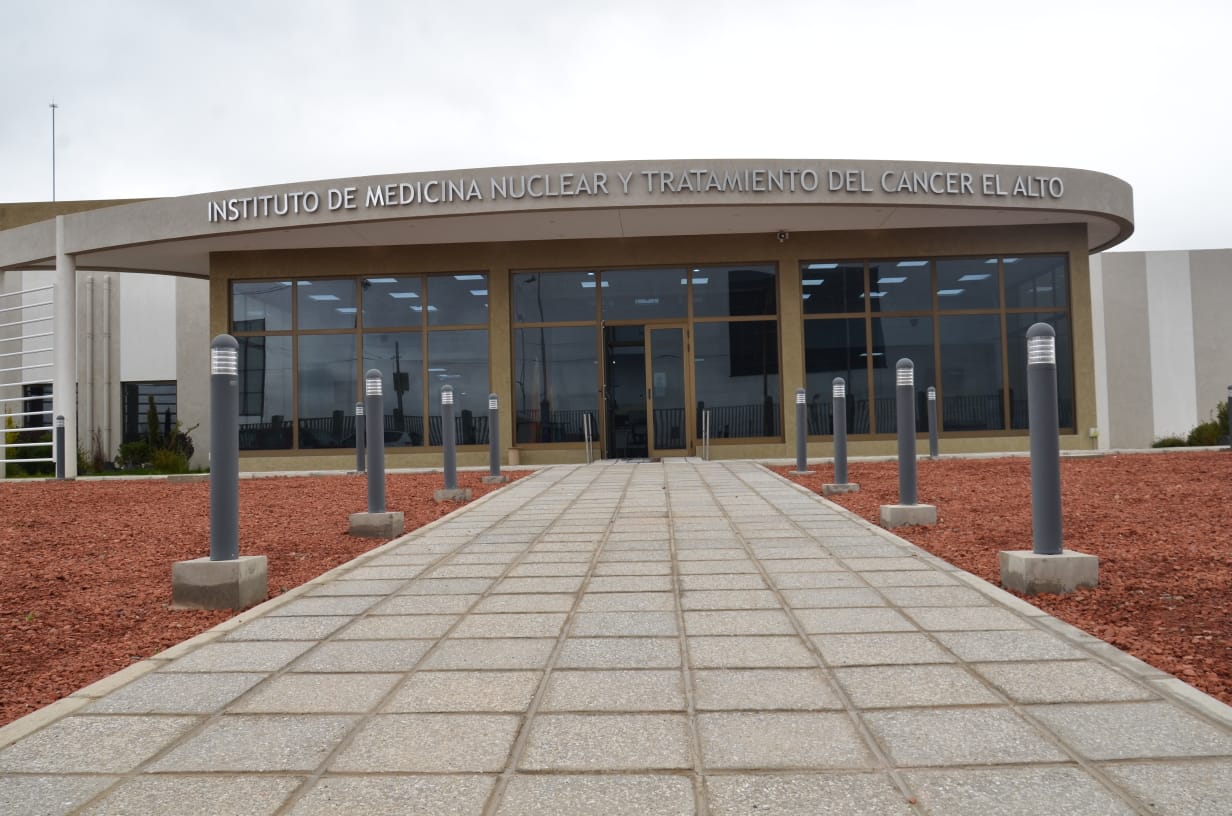 Bolivia se perfila como referente internacional en medicina, ciencia y tecnología nuclear 